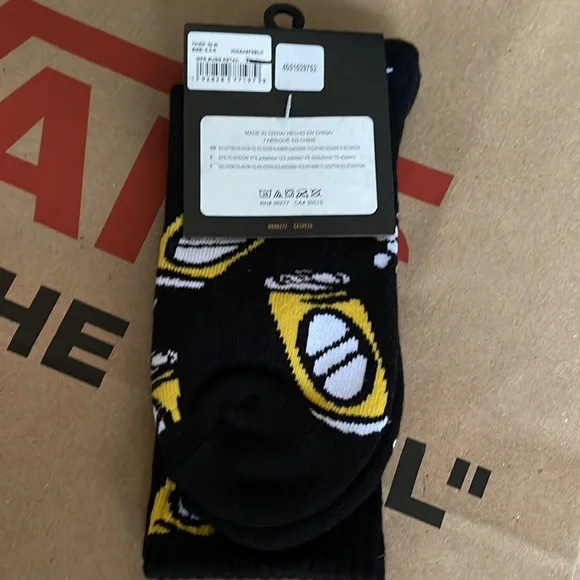 VANS “Off The Wall” Women’s socks - Picture 6 of 12